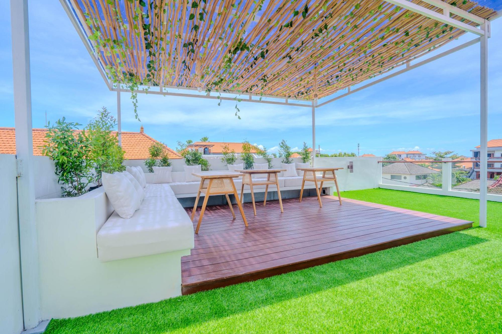 Bagas Bagus Guesthouse Canggu Esterno foto