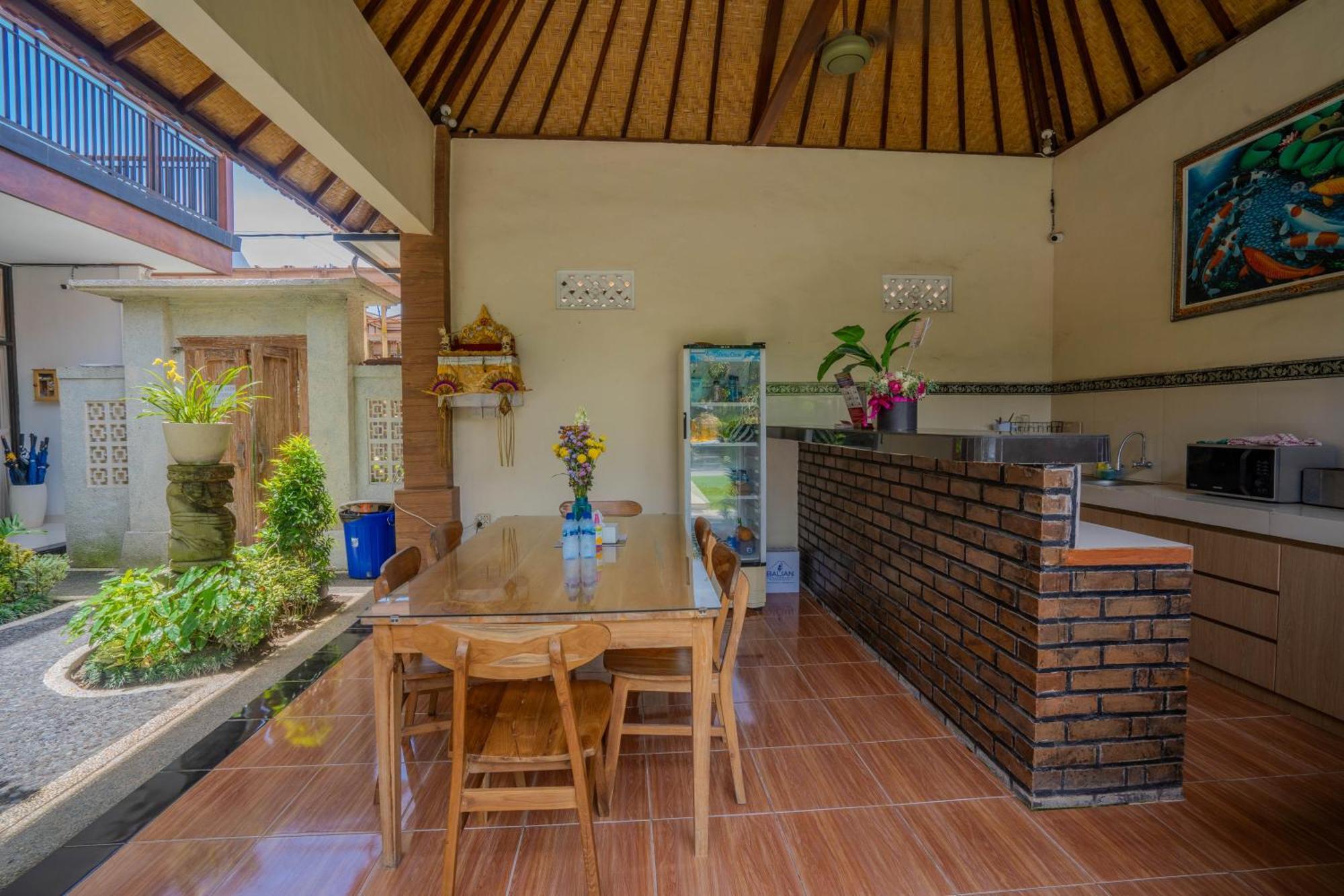 Bagas Bagus Guesthouse Canggu Esterno foto